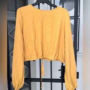 Aritzia Wilfred Eleanora Blouse Cinched Crop Mustard Gold Yellow